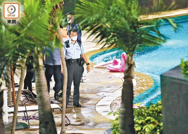 2022年5月，兩名女童在尖沙咀君臨天下會所泳池邊玩耍期間誤墮入池中，其中一人不治身亡。