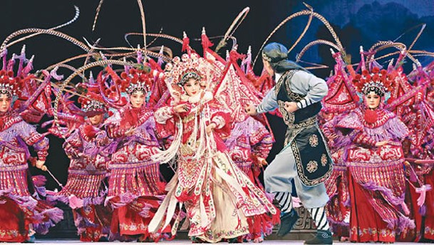 中國戲曲節邀請去年曾在港演出的浙江藝團載譽來港做戲。