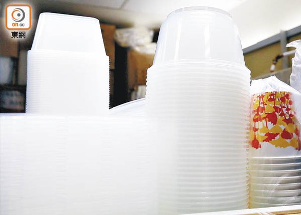 首階段管制即棄塑膠產品法例將於下月22日起實施。