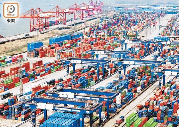 貨櫃吞吐量瀕跌出十大  運輸局籲發展港口優勢