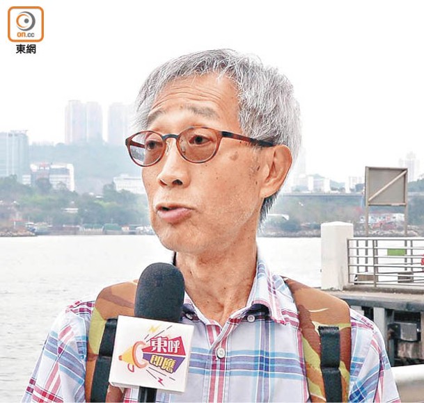 鍾先生認為，假難民留港是歷史問題，香港政府需要做檢討。