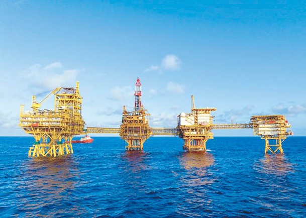 南部海域首個「四星連珠」海上天然氣田生產集群順利建成。