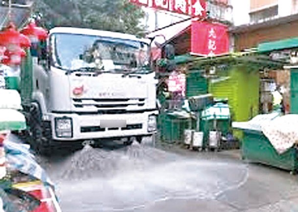政府年內推出氫能洗街車。