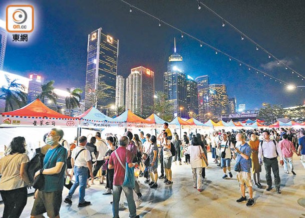 有議員指夜市只是香港旅遊的一個小部分。