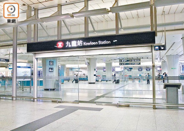 九龍站明起增加由香港航空提供的市區預辦登機服務。