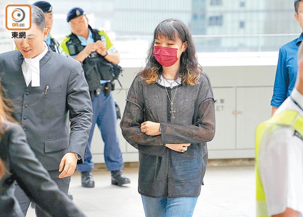 女被告劉佩凝續准保釋。