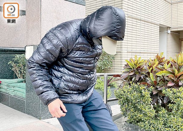 警司涉3度逼口交  女下屬稱「好難受」