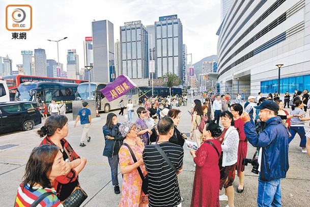 南下旅客消費模式轉變，不再以購物為主。