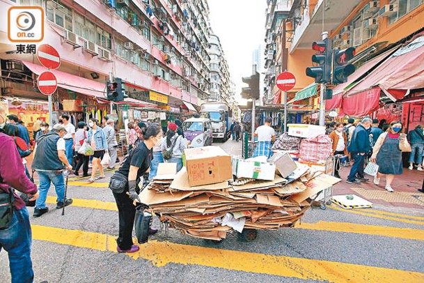 本港貧富懸殊愈來愈嚴重。