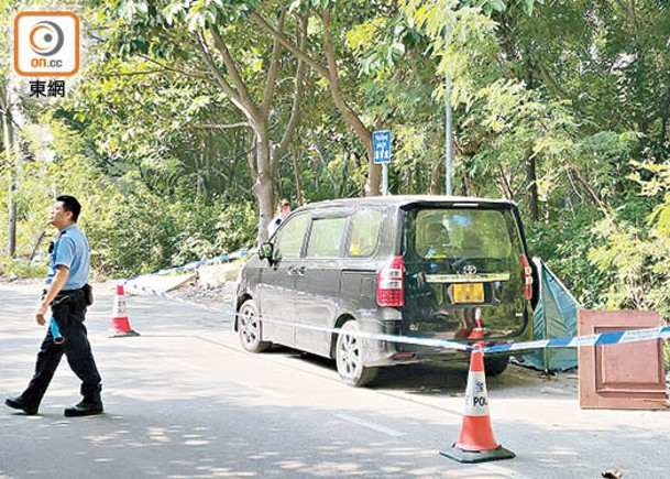 車內燒炭  財困漢不治