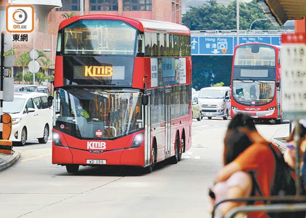 九巴龍運搶車長 迎新獎金可達3萬