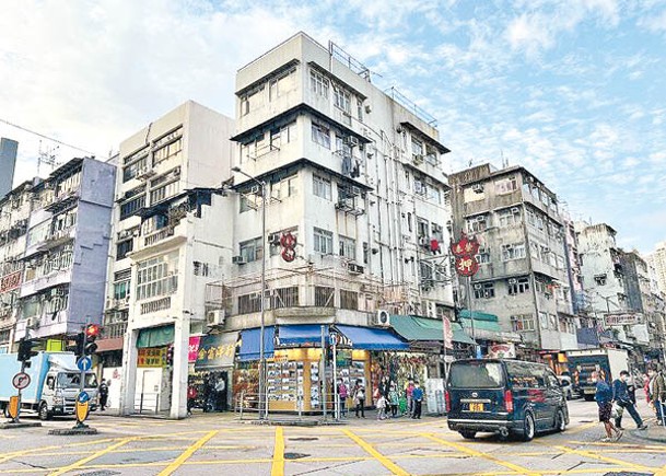 市建局指做好樓宇復修、減慢樓宇老化才是市區更新成功的關鍵。