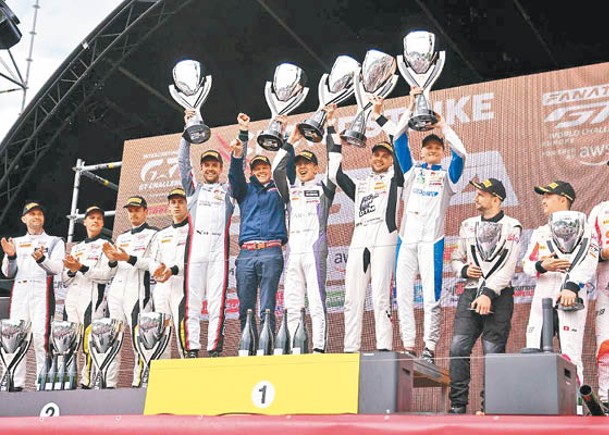區天駿奪24小時耐力賽冠軍