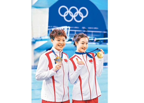 陳藝文（左）與昌雅妮合作封后。（Getty Images圖片）
