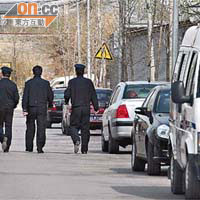 北京警方早前往艾未未工作室搜查。	（資料圖片）