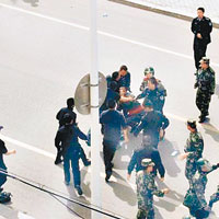 蒙古牧民五月份曾因維權牧民被撞死而上街示威。（資料圖片）