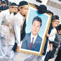 薛錦波被扣查期間猝死，引起村民質疑。（資料圖片）