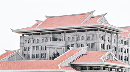 廈大圖書館採用宮殿式設計，豪華氣派。（互聯網圖片）