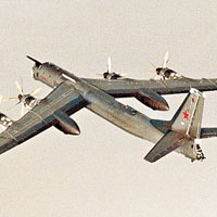 俄羅斯兩架圖-95轟炸機飛臨北海示威。（資料圖片）