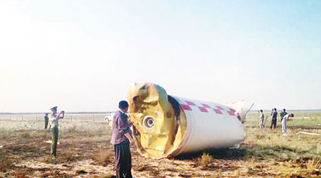 網傳導彈墜毀的地點實為神舟火箭助推器殘骸墜落的內蒙古鄂爾多斯境內。（互聯網圖片）