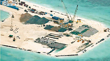 中國早前在西門礁進行填海工程。