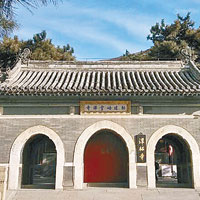逾千年歷史的潭柘寺是國家4A級景區。（互聯網圖片）
