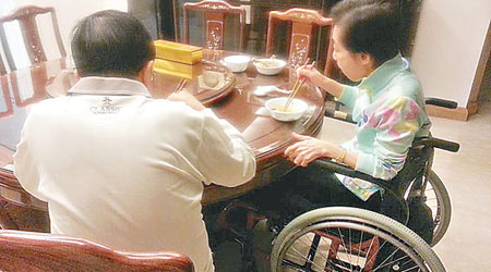 陳水扁與吳淑珍昨共進晚餐。（互聯網圖片）