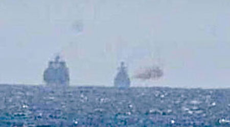日方披露了所拍攝的中國艦隊實彈演習畫面。（互聯網圖片）