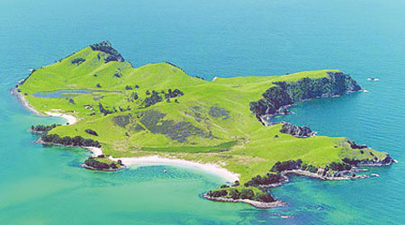 中國女富豪花巨資買下的私人島嶼Slipper Island，風光明媚。（互聯網圖片）
