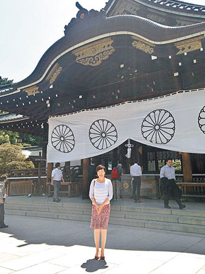 安倍昭惠上載在靖國神社的照片。（互聯網圖片）