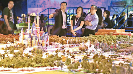 上海迪士尼昨發布園區創意亮點。（中新社圖片）