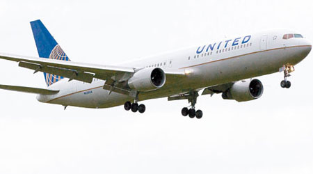 聯合航空一架波音767客機因技術問題要折返。圖為肇事客機。（互聯網圖片）