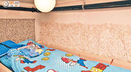 地下室設有布置精美的兒童房。