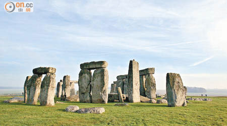 巨石陣是英國著名景點。