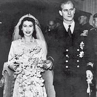 結婚 <br>英女王與菲臘親王一九四七年結婚。