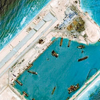 圖為南沙群島永暑礁。（中新社圖片）