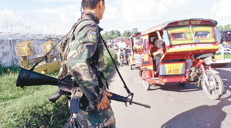 菲律賓昨日發生士兵在軍營中開槍事件，圖為當地士兵。（資料圖片）