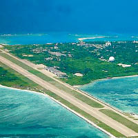 西沙永興島機場距南沙人造島礁僅數百公里。