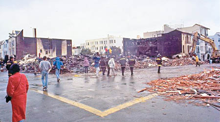一九八九年的地震為三藩市帶來嚴重破壞。（互聯網圖片）