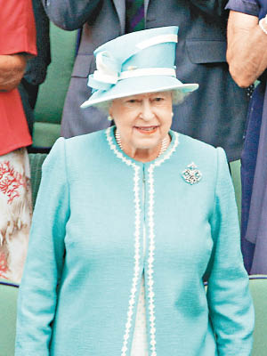 英女王下放多個公職。