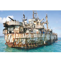 九九年擱淺在仁愛礁的菲國登陸艦「馬德雷山號」。