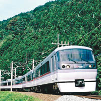 新型特快列車即將登場，圖為已退役的西武10000系列列車。（西武鐵道）