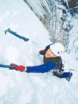 布里奇斯為登山愛好者。（互聯網圖片）