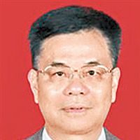 廣東省人民醫院口腔科主任醫生陳仲偉。（互聯網圖片）