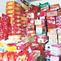 陳良鎮政府囤積大量救災物資。