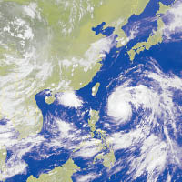 暴風圈正逐漸朝台灣東半部海面逼近。（互聯網圖片）