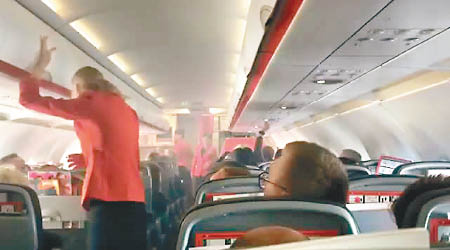 捷星一架內陸客機機艙冒煙，最終安全降落。（互聯網圖片）
