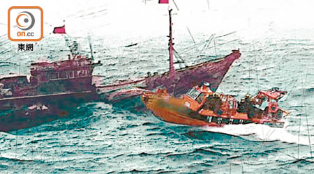 中國漁船撞沉南韓海警快艇風波鬧大。（互聯網圖片）