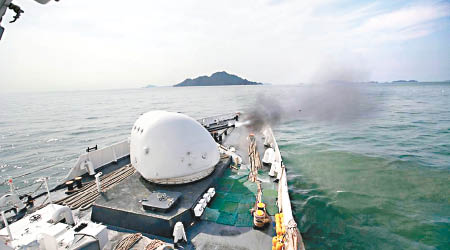 南韓海警射擊演習中模擬攻擊中國船隻。（互聯網圖片）