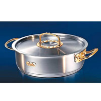 德國品牌鑽石鍋叫價四百三十萬元。
